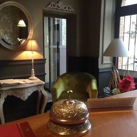 Du Commerce Hotel 3*