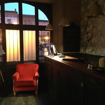 Du Commerce Hotel 3*