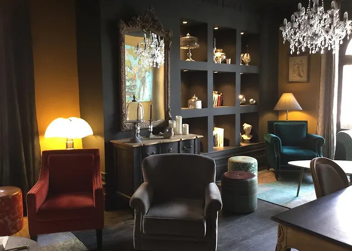 Du Commerce Отель 3*