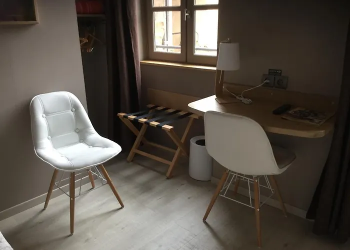 Du Commerce Отель 3*