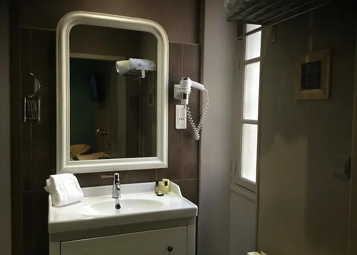 Отель Du Commerce Монтобан