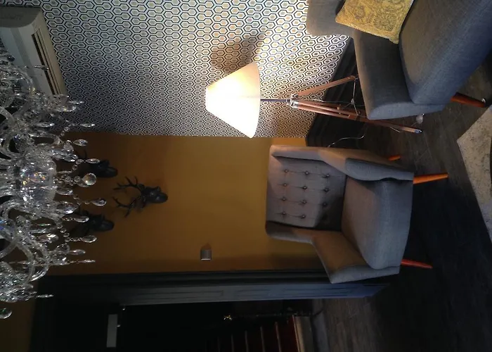 Отель Du Commerce Монтобан